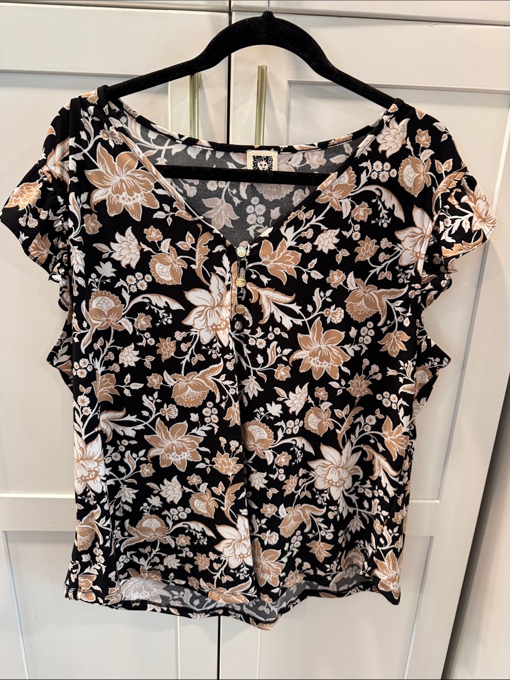 Anne Klein Black Floral Short Sleeve Blouse with Beige & Cream Flowers